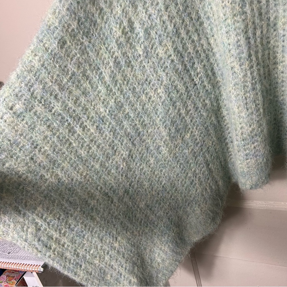 Anthropologie green funnel neck poncho sweater womens OS fuzzy cozy - Picture 7 of 10